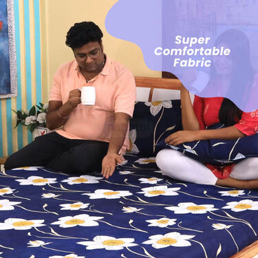 Beautiful Fitted Double Bed sheet with 2 Pillow Covers (DBS14)