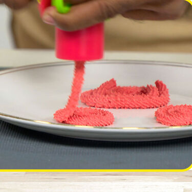 Puri Kachori Maker & 16 pcs Namkeen maker (PK3)